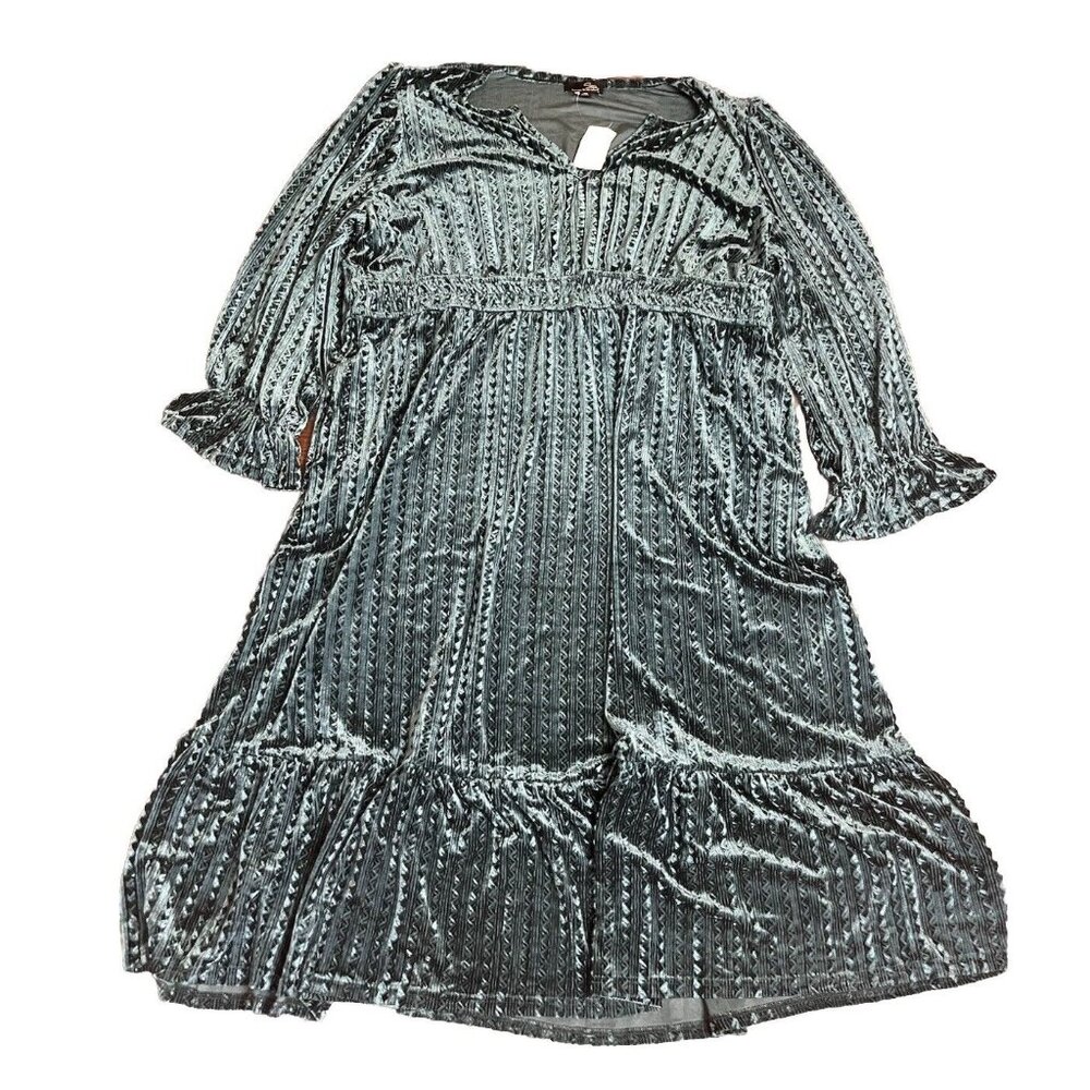 Susan Betro Green Velvet Dress Holiday Size 4x‎